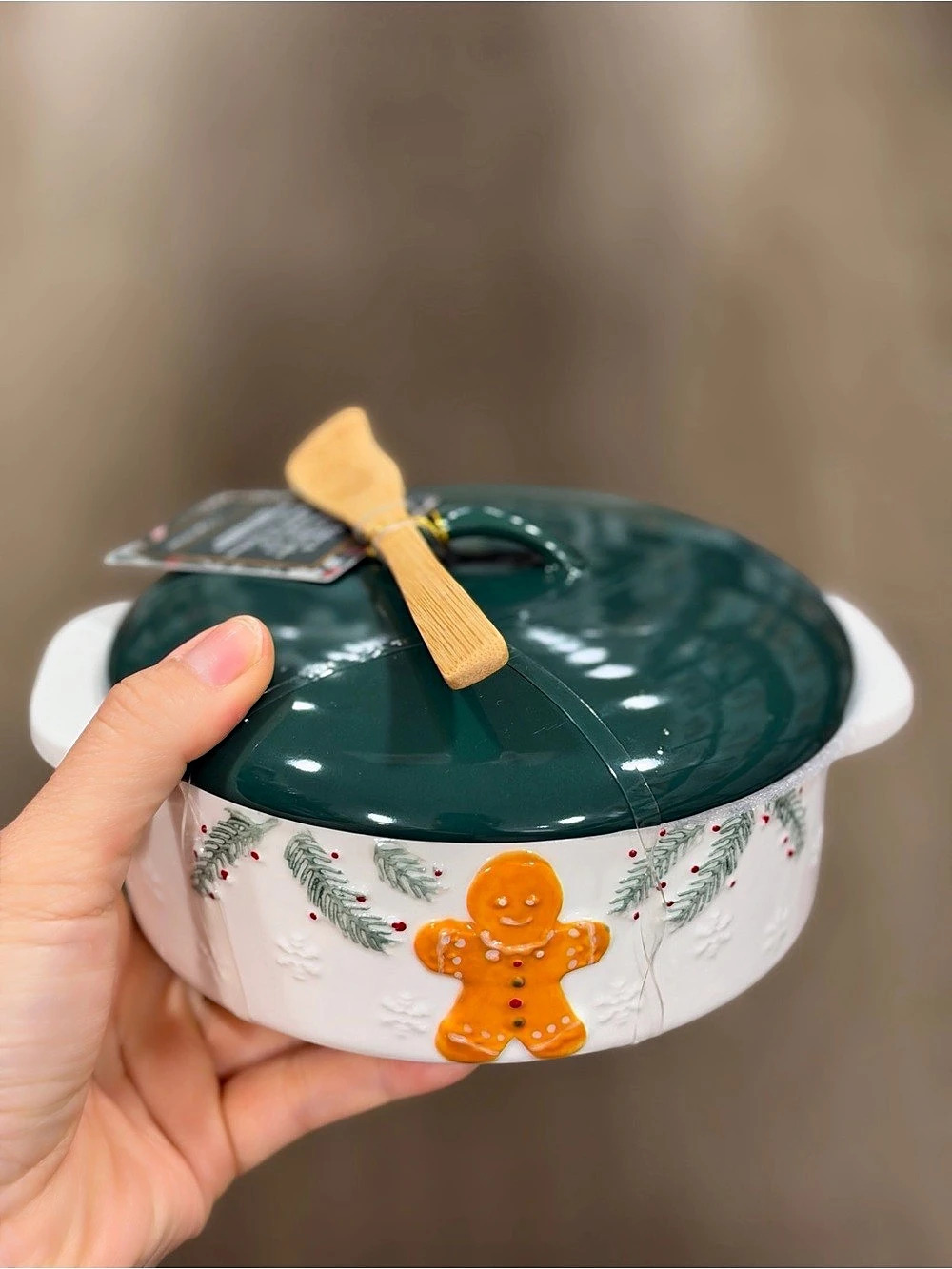 Holiday Covered Casserole Dish in Green & White